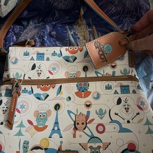 Themed Women's Bag - Multicolor